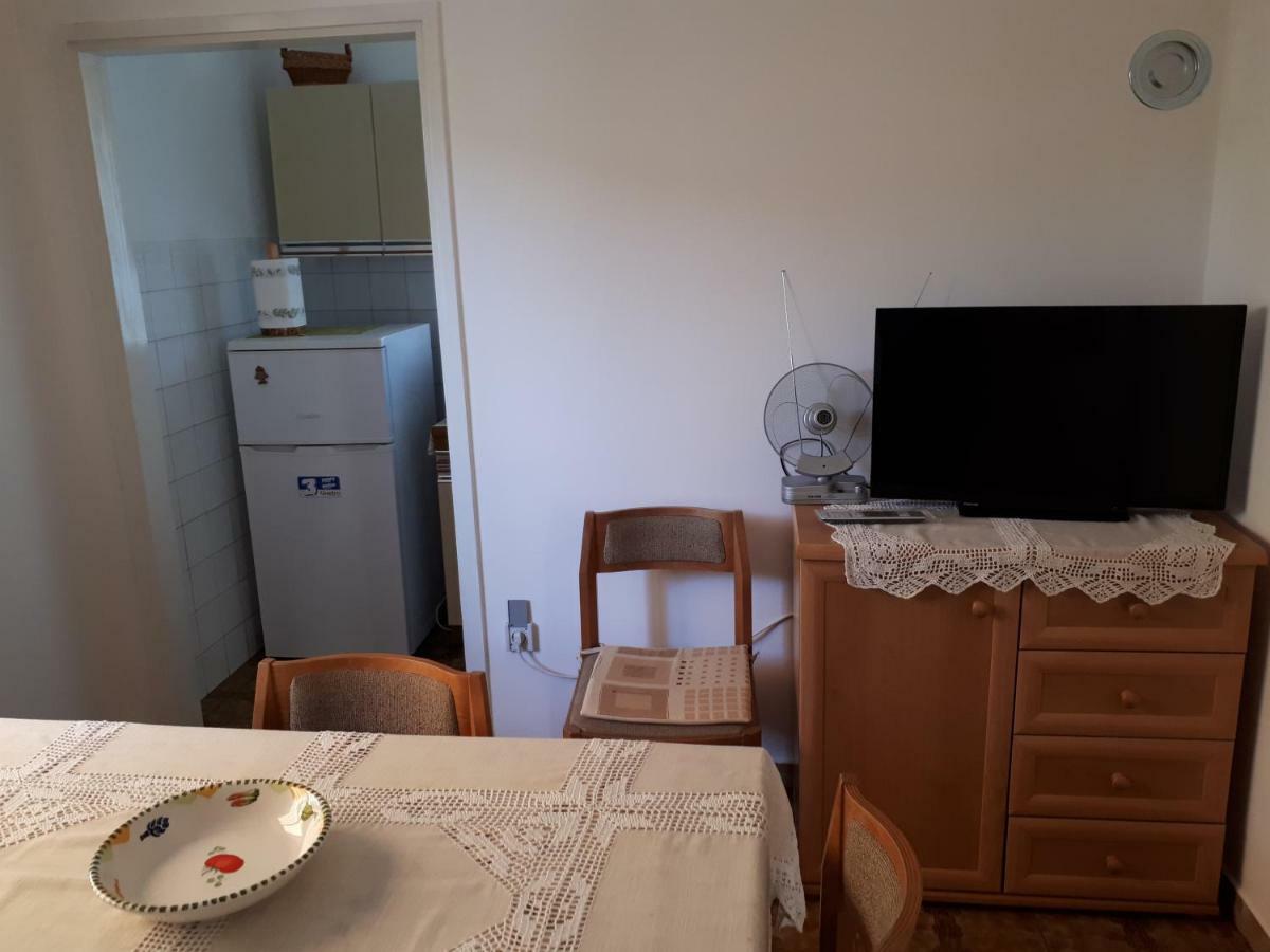 Ferienwohnung Apartman Ivan Pula Exterior foto